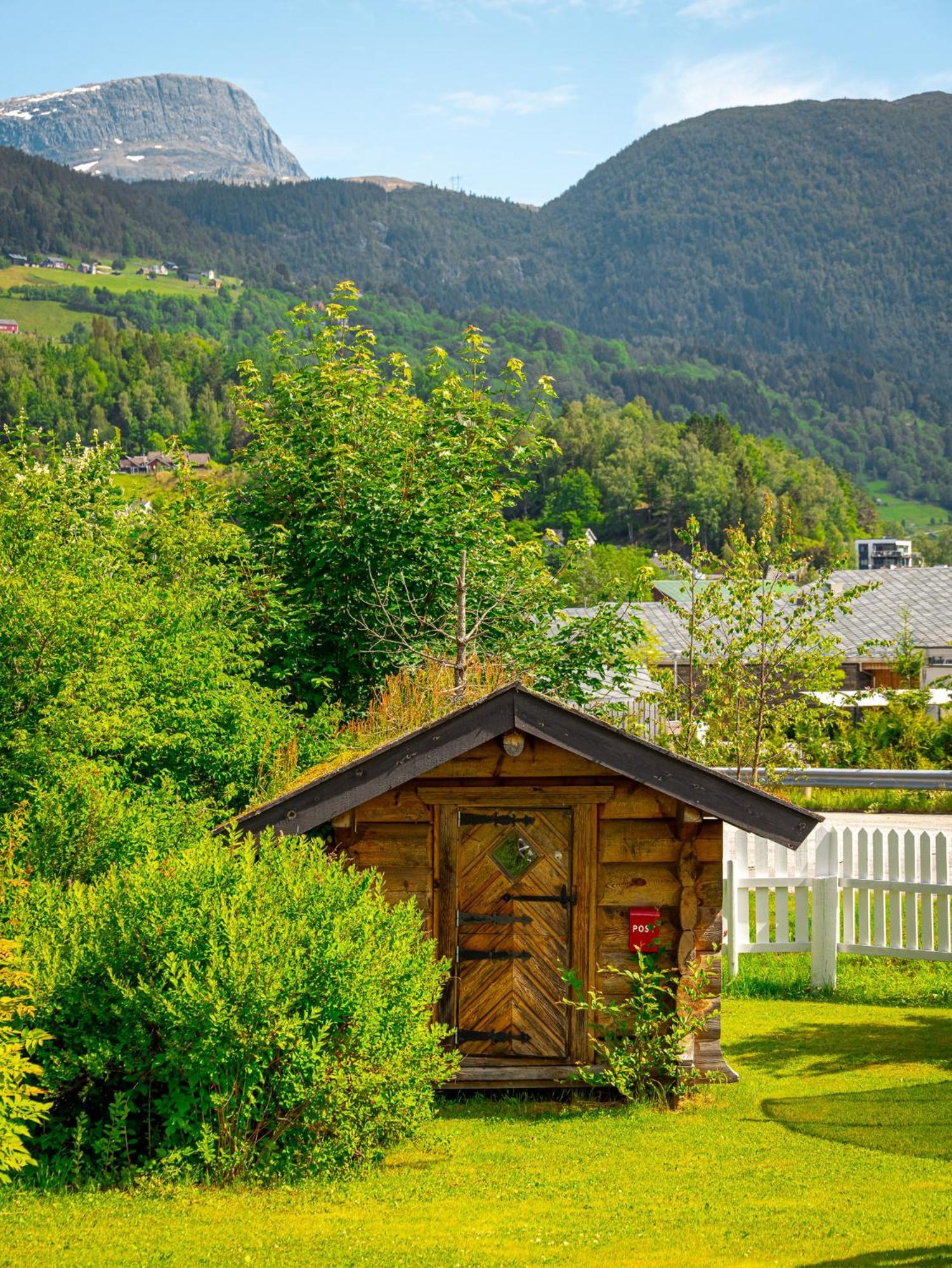 Ulvik Camping Exterior photo